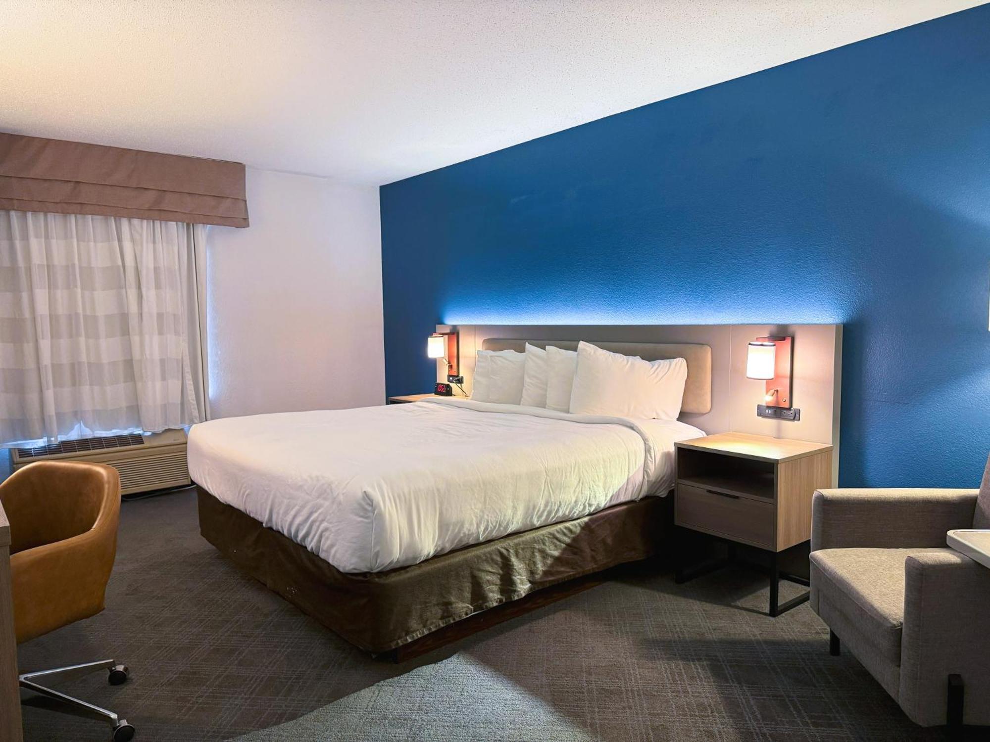 Comfort Inn & Suites Sheboygan I-43 Экстерьер фото