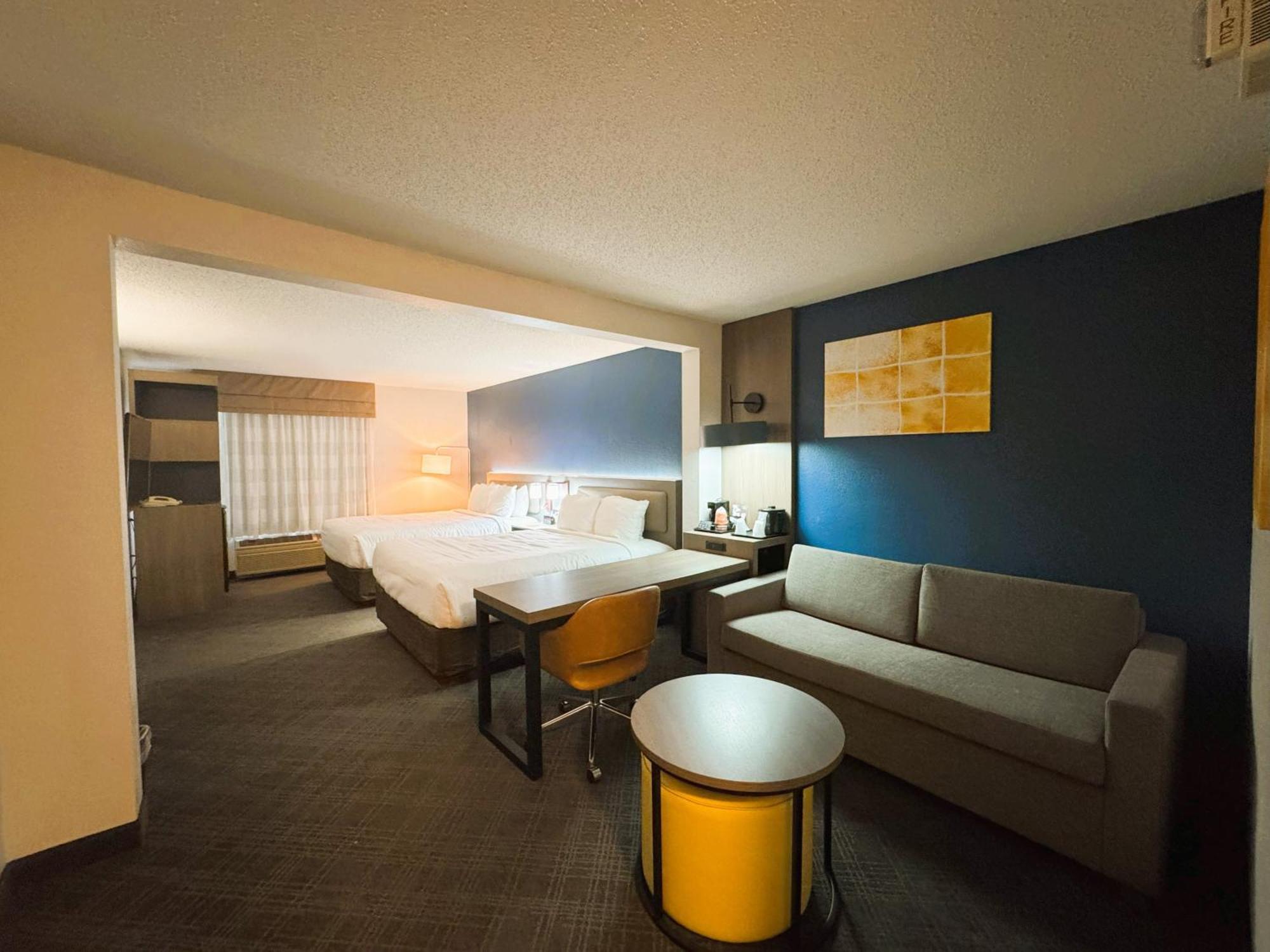 Comfort Inn & Suites Sheboygan I-43 Экстерьер фото
