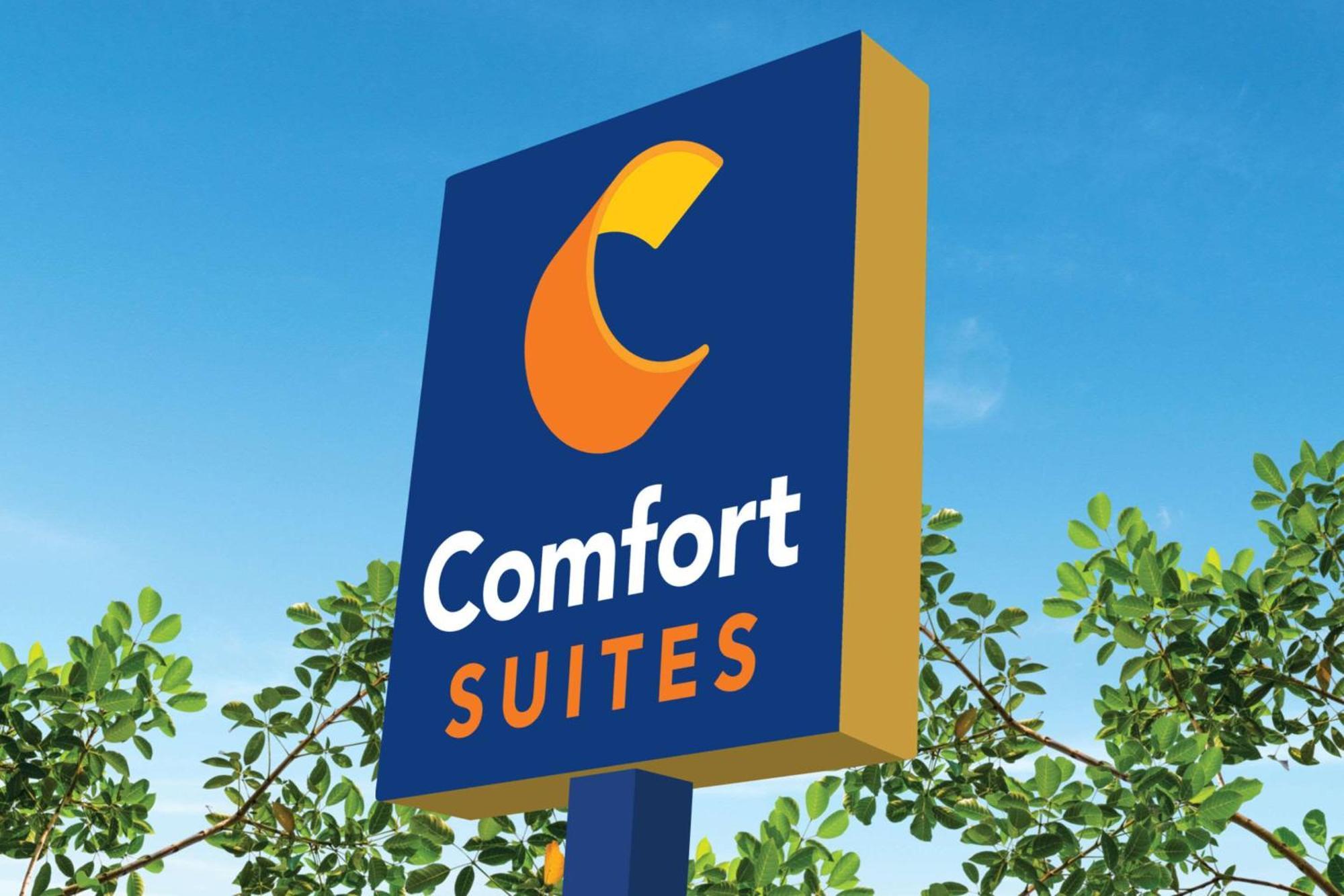 Comfort Inn & Suites Sheboygan I-43 Экстерьер фото
