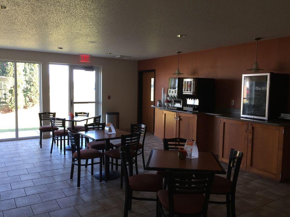 Comfort Inn & Suites Sheboygan I-43 Экстерьер фото