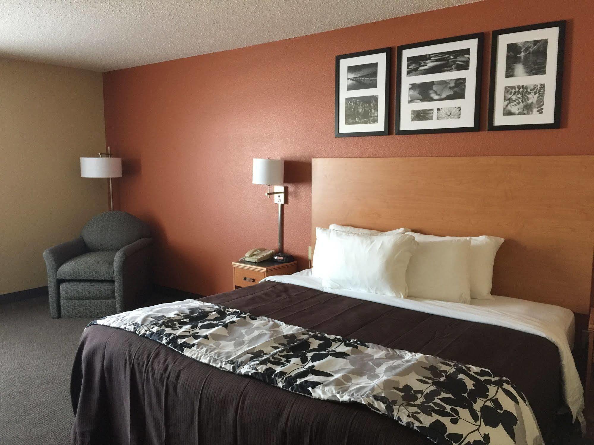 Comfort Inn & Suites Sheboygan I-43 Экстерьер фото